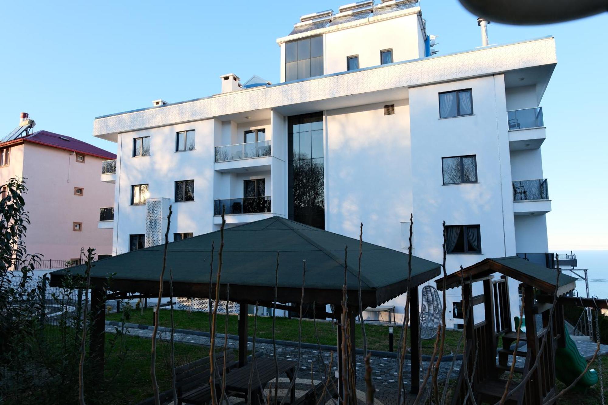 ترابزون Sahin Tepesi Suite Otel المظهر الخارجي الصورة