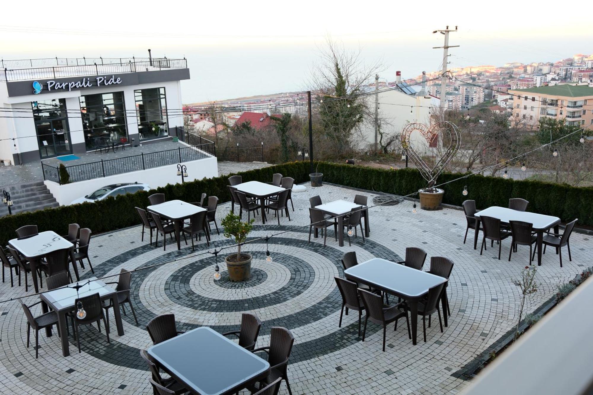 ترابزون Sahin Tepesi Suite Otel المظهر الخارجي الصورة