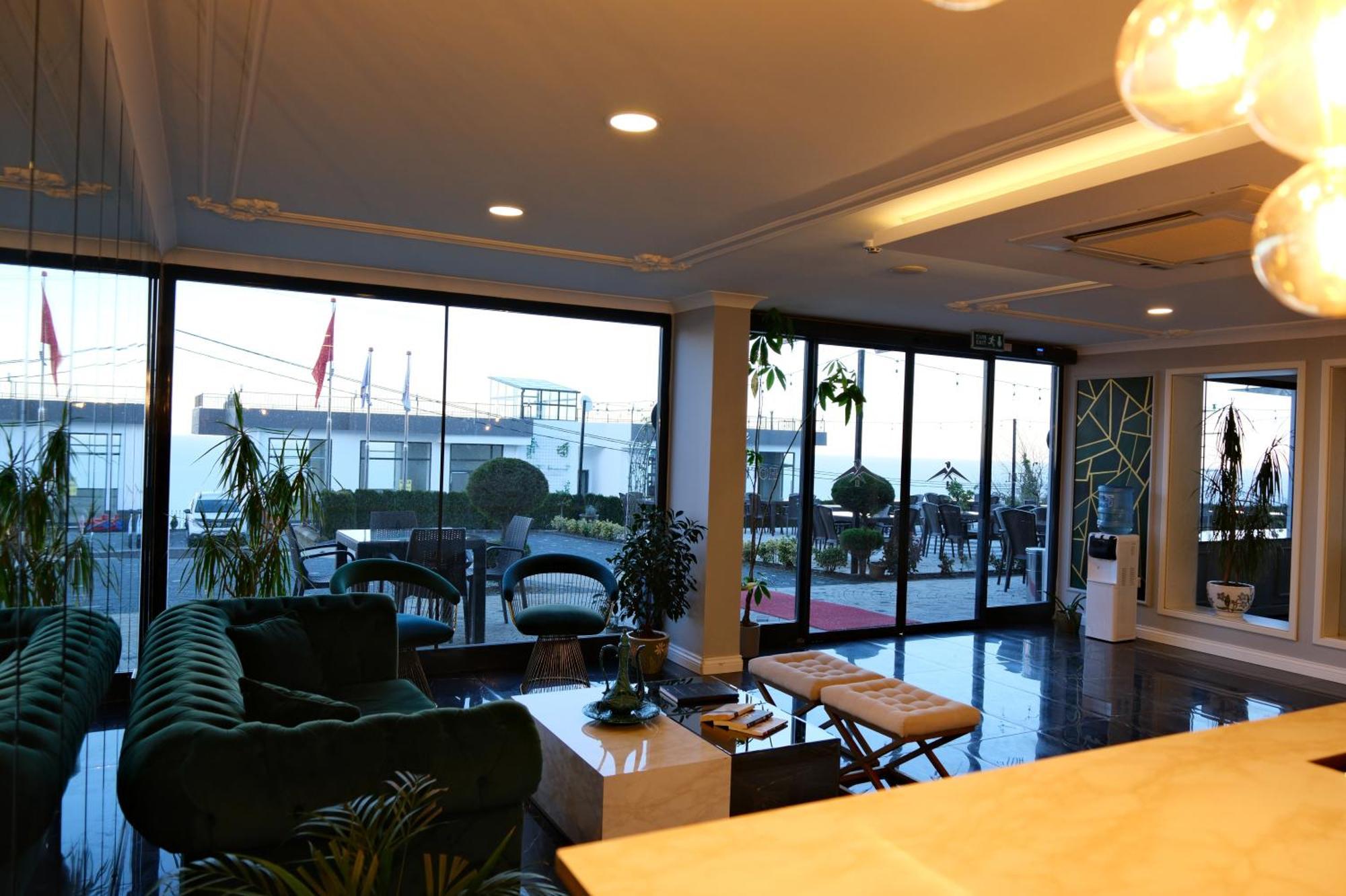 ترابزون Sahin Tepesi Suite Otel المظهر الخارجي الصورة